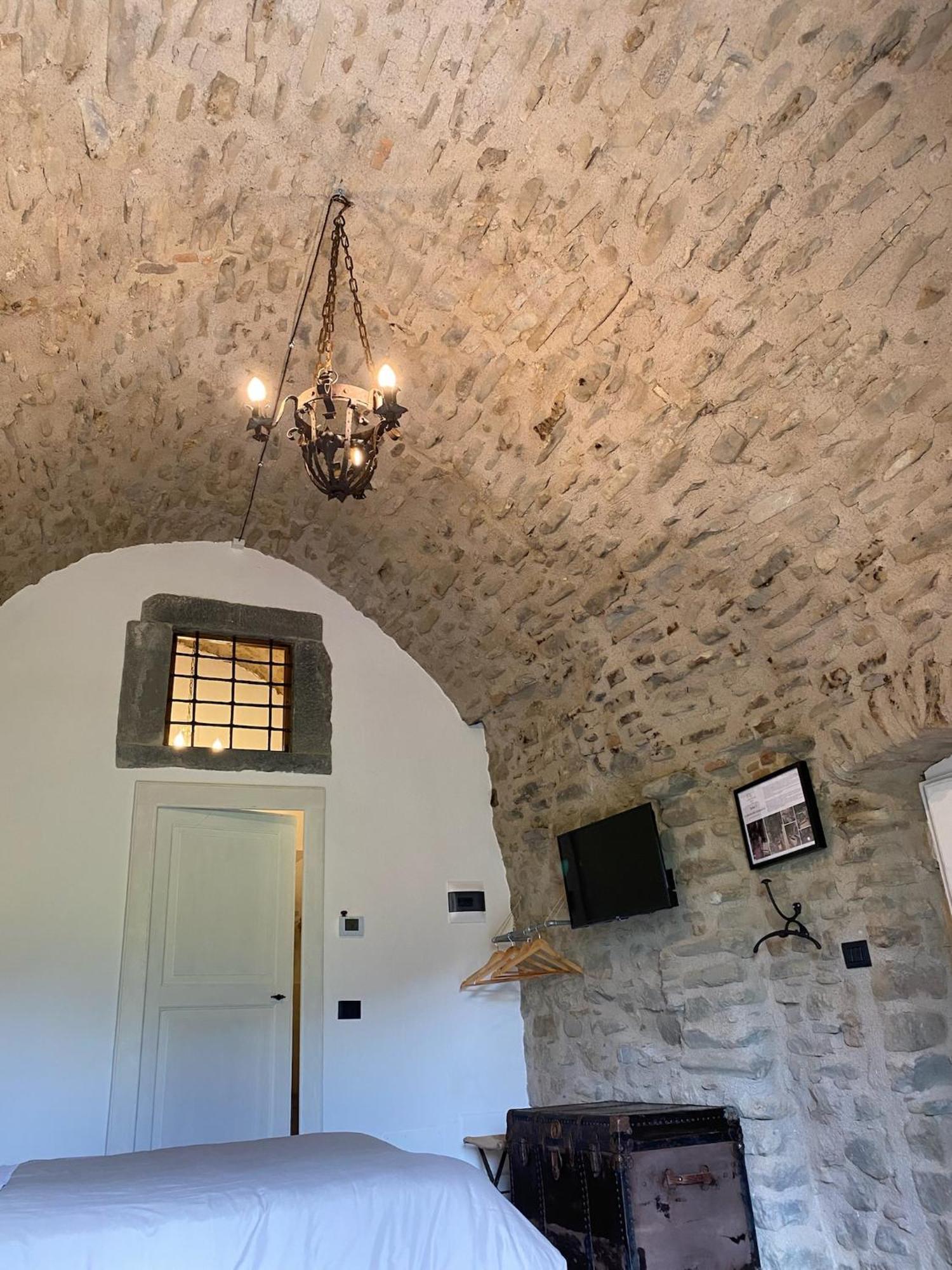 La Casa Medievale Suites E Spa بونتريمولي المظهر الخارجي الصورة