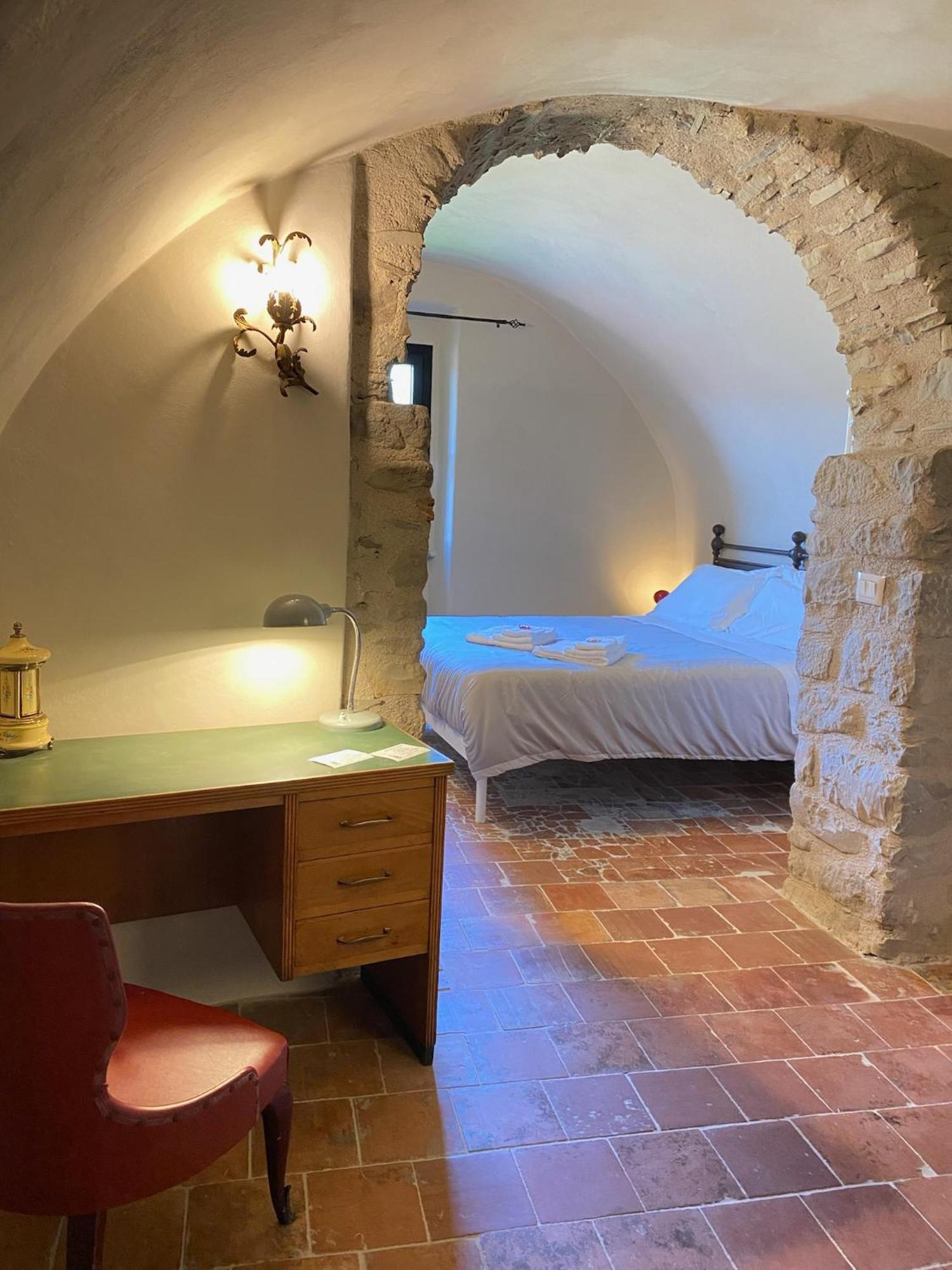 La Casa Medievale Suites E Spa بونتريمولي المظهر الخارجي الصورة
